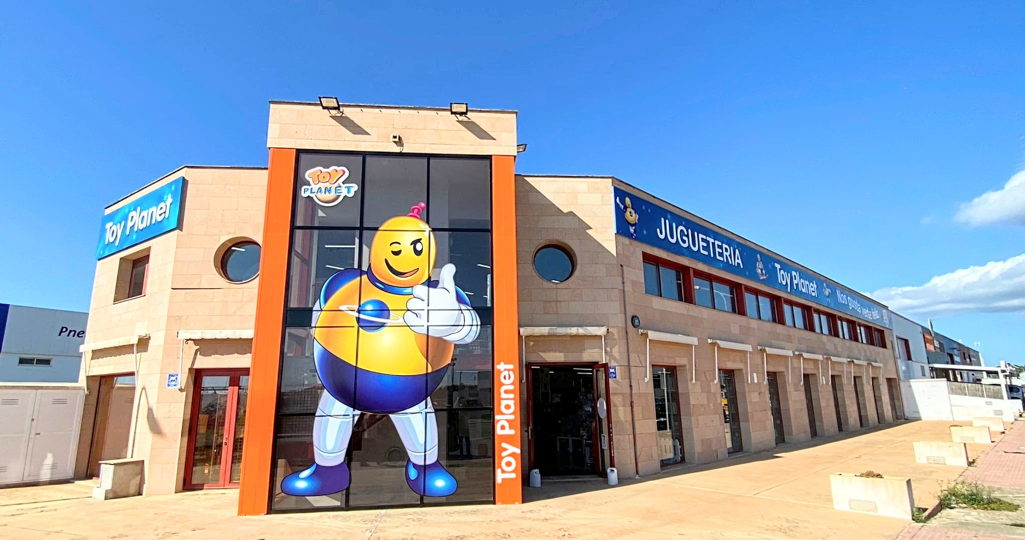 Imagen de Toy Planet Menorca