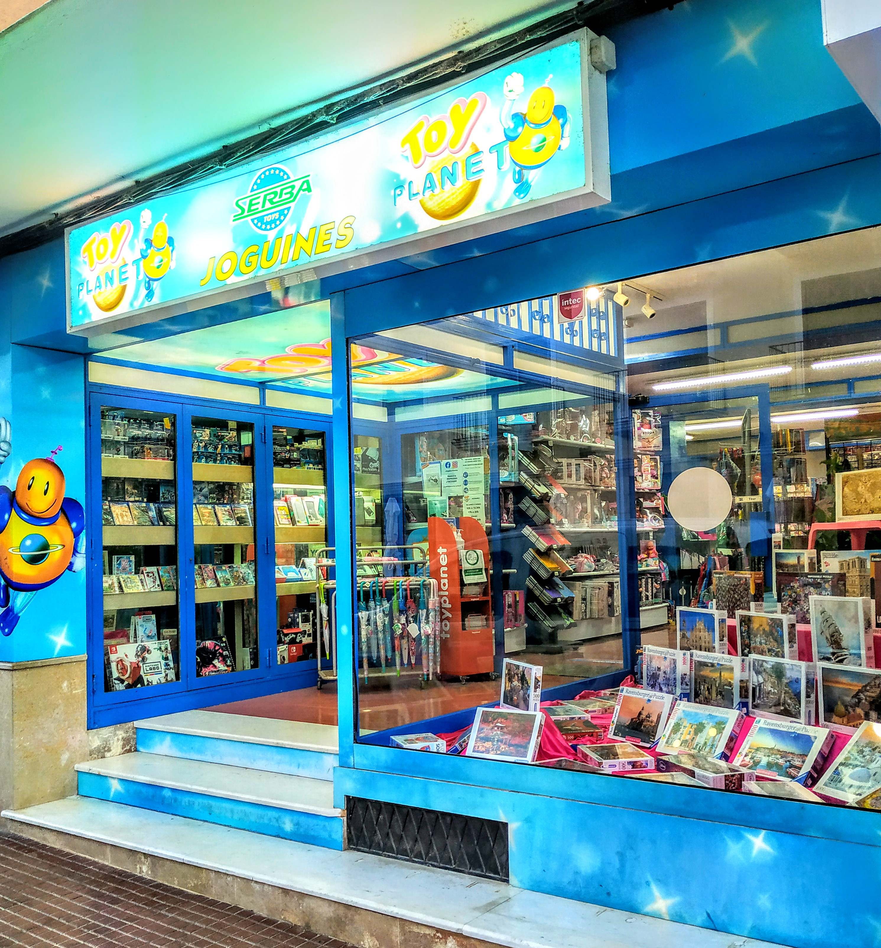 Imagen de Toy Planet Menorca