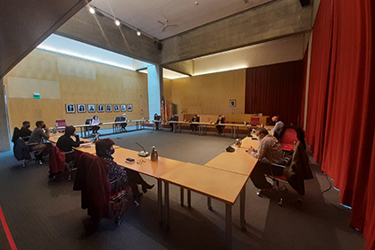 portarda turistes.jpg